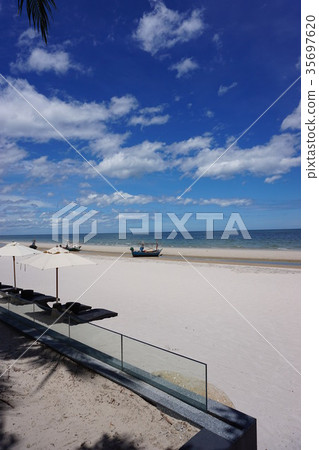 Hua Hin Beach 35697620