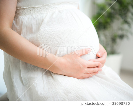 孕婦（實際孕婦的模型） 35698720