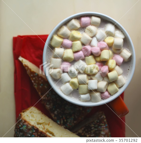 Cocoa drink with marshmallows Cocoa drink with marshmallows 35701292