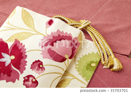 Kimono Kimono 35703701