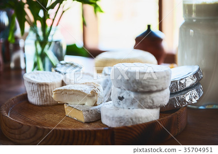 Set of different cheese 35704951