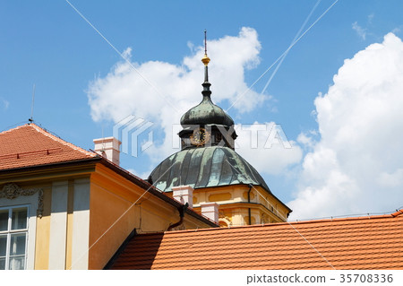 Baroque-Classicist New Chateau Horovice Baroque-Classicist New Chateau Horovice 35708336