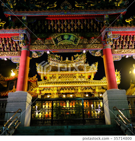 Tombs of Seoul Yokohama 35714800