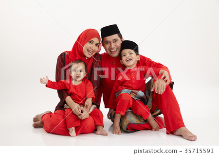 family portrait family portrait 35715591