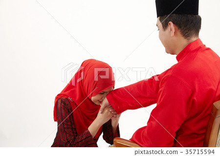 salam or greeting 35715594