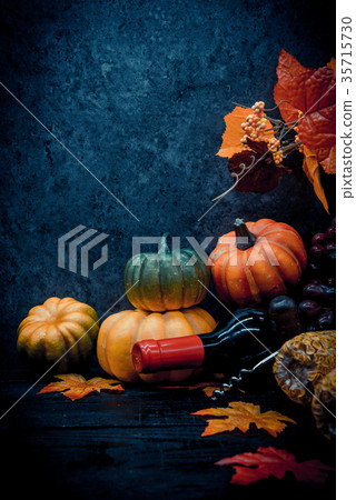 Thanksgiving background, fruit and vegetable 35715730