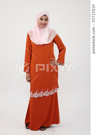 malay girl with tudung 35715810