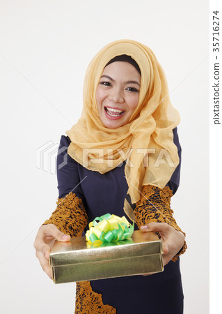 present for you 35716274