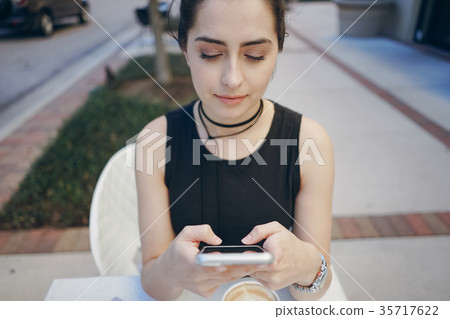 beautiful young girl beautiful young girl 35717622