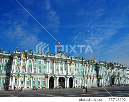 Hermitage Museum 35718292