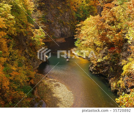 Toyohira River of Jozankei Onsen Toyohira River of Jozankei Onsen 35720892