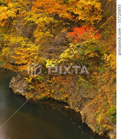Toyohira River of Jozankei Onsen Toyohira River of Jozankei Onsen 35720893