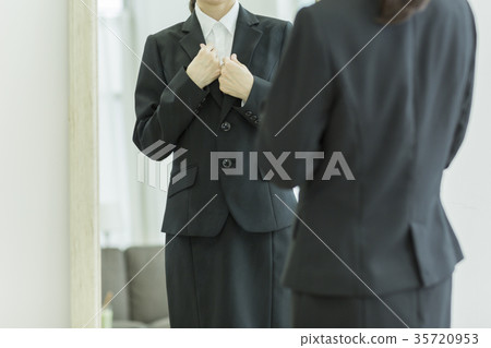 Business woman 35720953