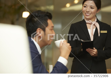 Women who work at a hotel Restaurant 35722906