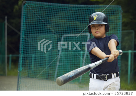 Boy baseball batters portrait 35723937