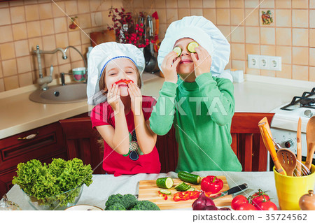 happy family funny kids are preparing the a fresh happy family funny kids are preparing the a fresh 35724562