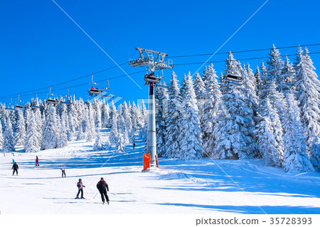 Ski resort, ski lift, slope, people skiing 35728393