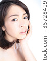 有光澤的女人 35728419