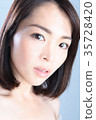 有光澤的女人 35728420