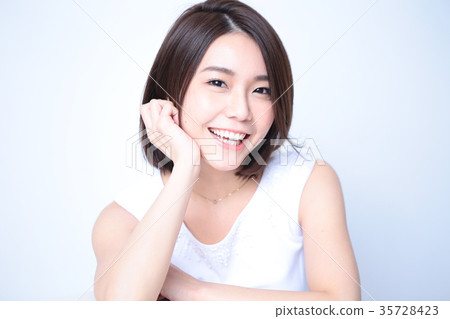 微笑迎接眼睛 微笑迎接眼睛 35728423