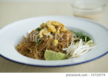 COCONUT RICE NOODLE COCONUT RICE NOODLE 35728774