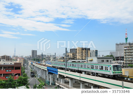 Tokyo Metro Chiyoda Line 05 Train Stock Photo