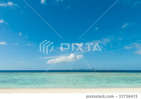 Sesoko Island Beach (Okinawa Prefecture) Sesoko Island Beach (Okinawa Prefecture) 35736435