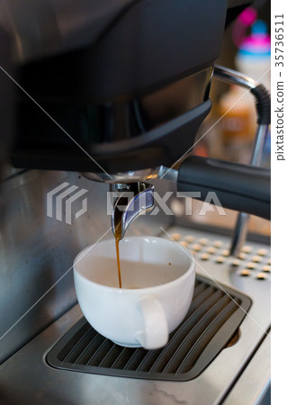 coffee cup latte art coffee cup latte art 35736511