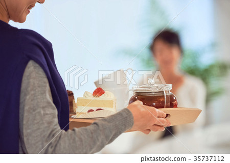女士茶時間 35737112