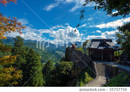 Mountain Temple Mountain Temple 35737739