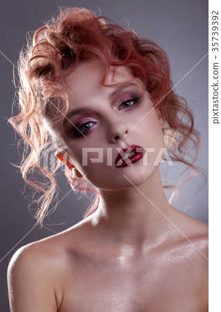 Creative portrait of a teenage girl 35739392