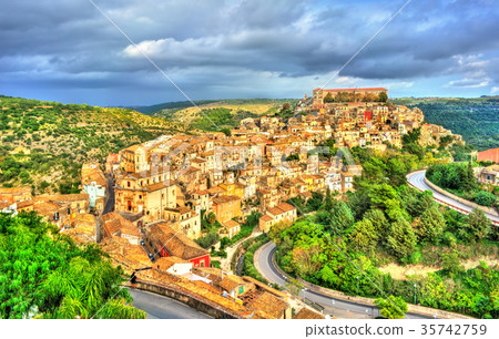 View of Ragusa, a UNESCO heritage town in Sicily 35742759