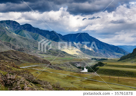 Chuya river in mountains along Chuysky Trakt Altai Chuya river in mountains along Chuysky Trakt Altai 35761878