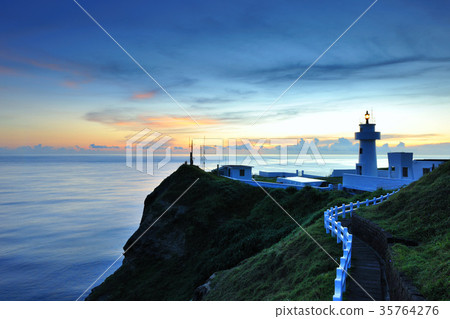 東北角,東北角暨宜蘭海岸國家風景區,國家風景區,鼻頭角,燈塔,天,雲,海岸,海邊,清晨,鼻頭角燈塔, 東北角,東北角暨宜蘭海岸國家風景區,國家風景區,鼻頭角,燈塔,天,雲,海岸,海邊,清晨,鼻頭角燈塔, 35764276