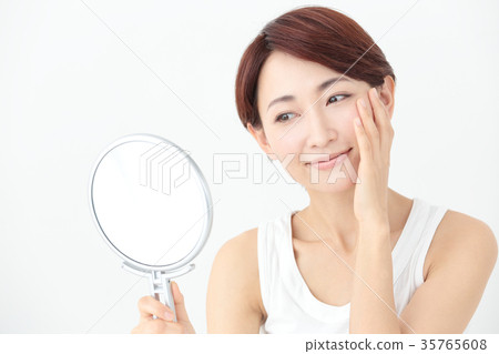 Beauty image Beauty image 35765608