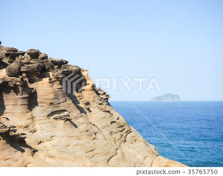 Northeastern Taiwan seaside scenery 35765750