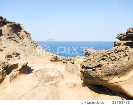 Northeastern Taiwan seaside scenery 35765758
