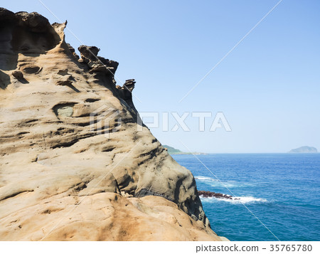 Northeastern Taiwan seaside scenery 35765780