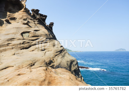 Northeastern Taiwan seaside scenery 35765782
