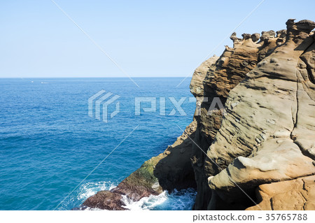Northeastern Taiwan seaside scenery 35765788