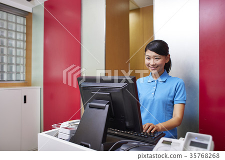 健身房接待 35768268