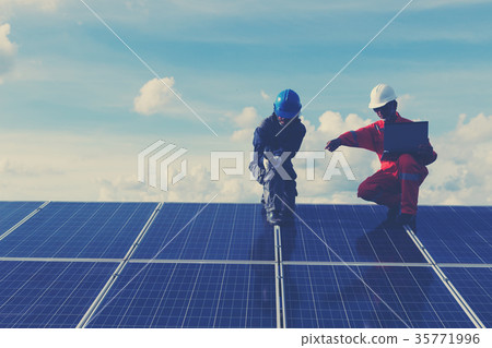 operation and maintenance in solar power plant  35771996