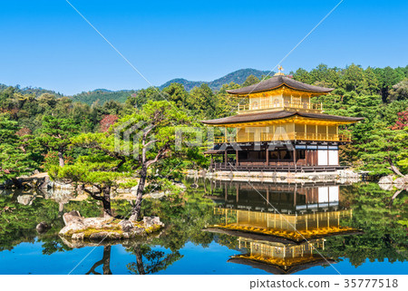 Kyoto World Heritage Golden Pavilion 35777518