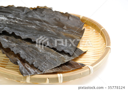 Dried kelp 35778124