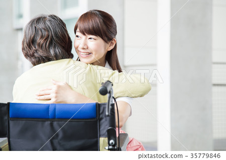 Care senior woman hospital helper carer 35779846