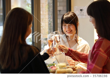 Women's Association toast 35786198