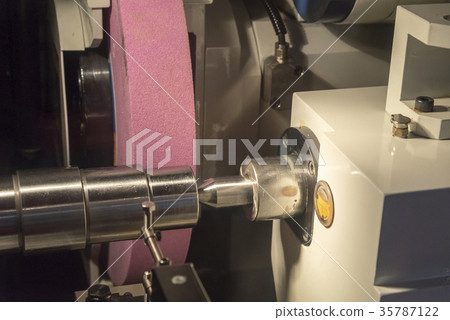 The cylindrical grinding machine 35787122