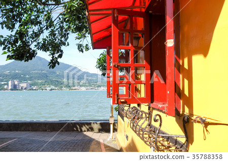 Cafe by the river Cafe by the river 35788358