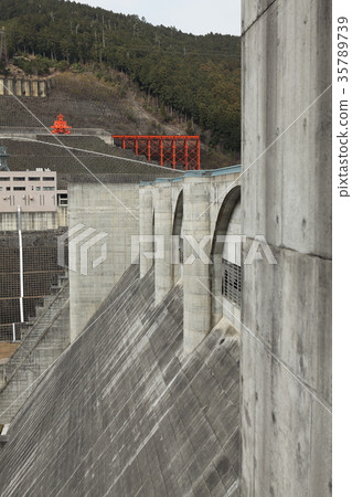 大瀧水壩 35789739