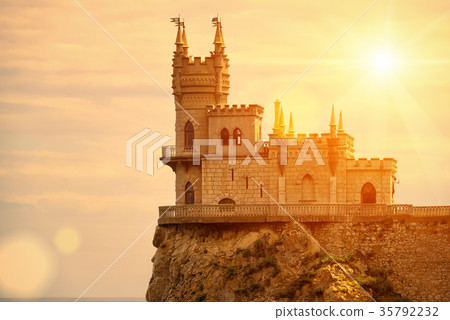Swallow's Nest castle on the rock in Crimea 35792232